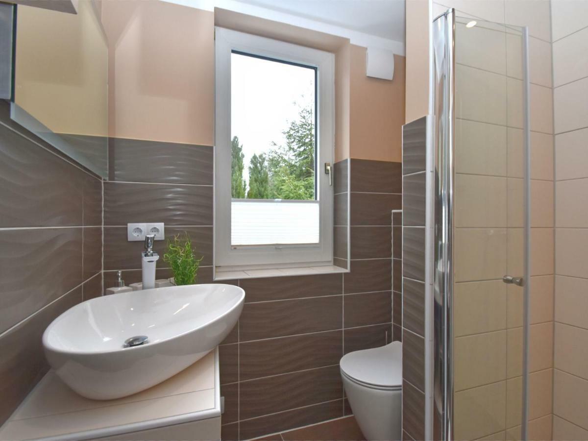 Apartment With Private Terrace Friedrichshohe  Zewnętrze zdjęcie